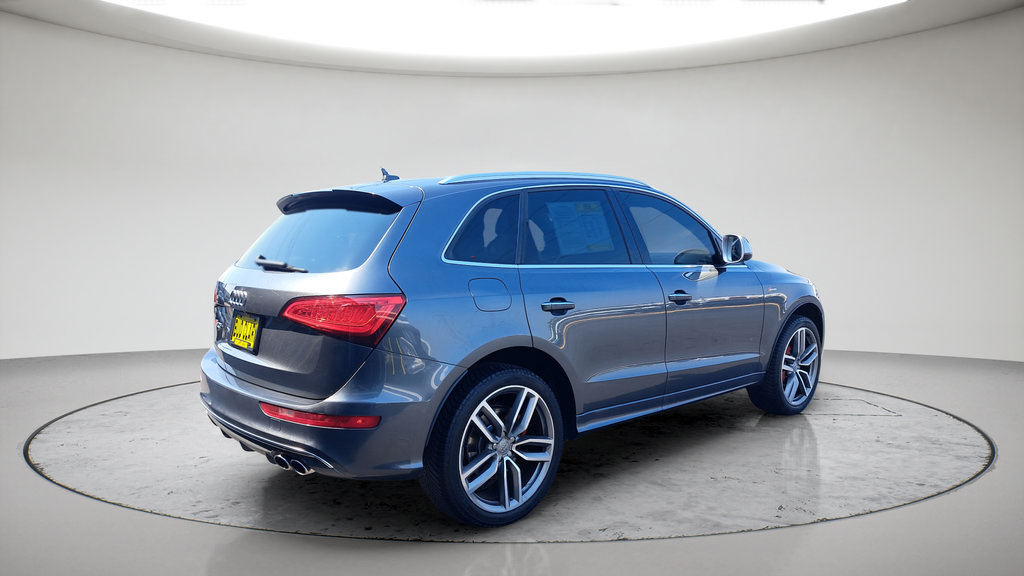 Used 2015 Audi SQ5 Premium Plus w/ Technology Package AWD/4WD image 3