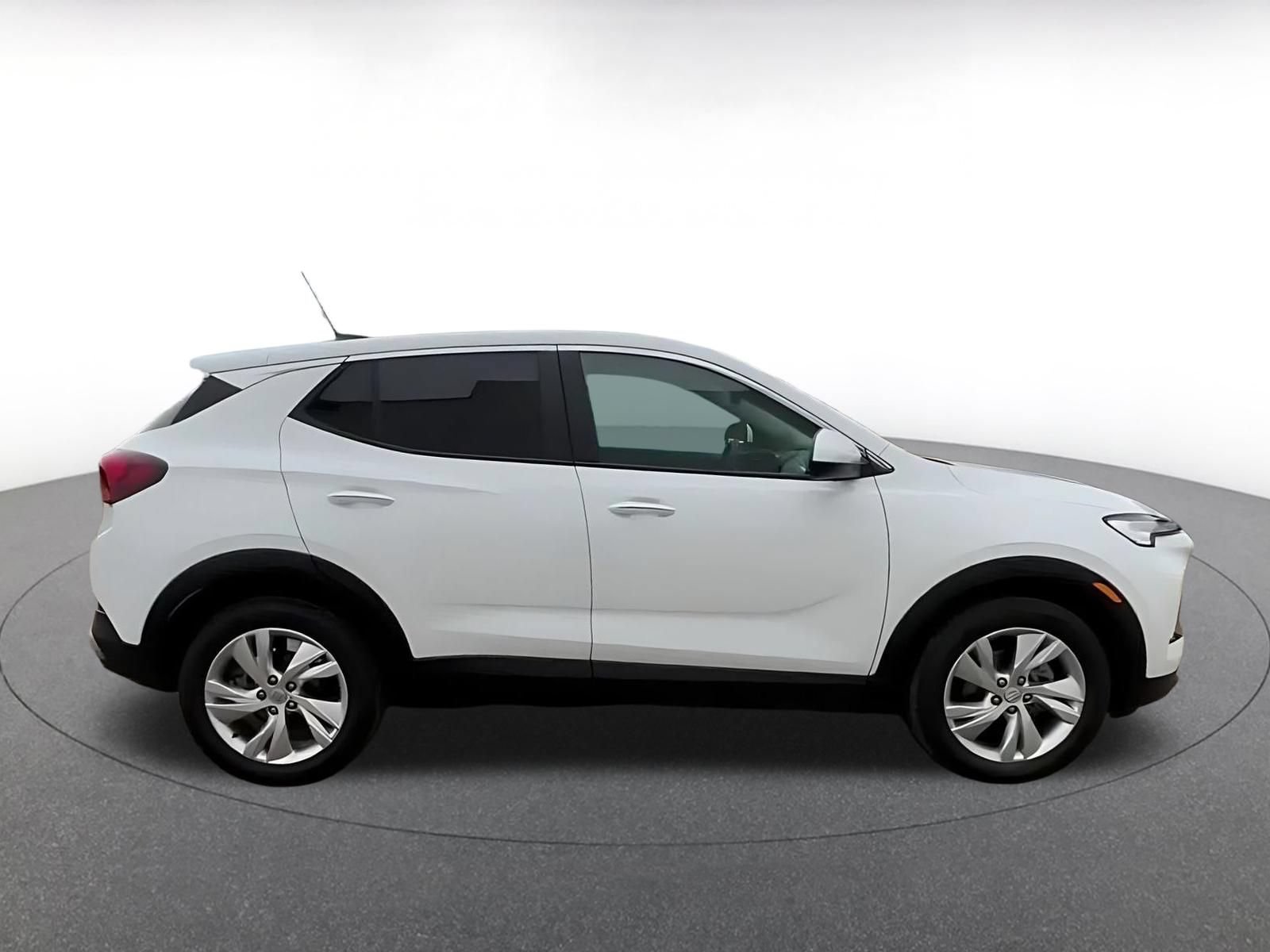 Used 2025 Buick Encore GX Preferred FWD image 16
