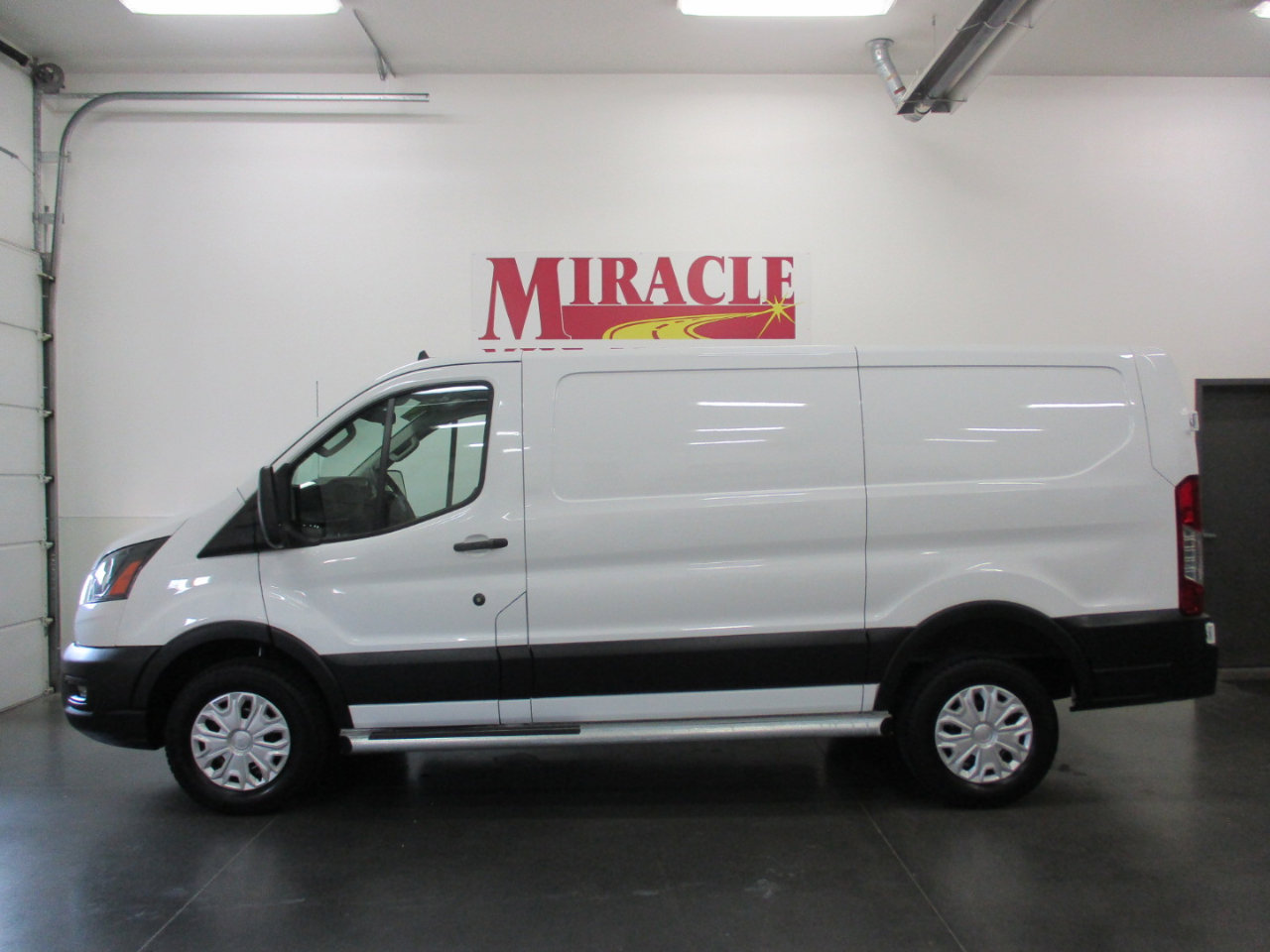 Used 2024 Ford Transit 250 Low Roof w/ Exterior Upgrade Package image 2