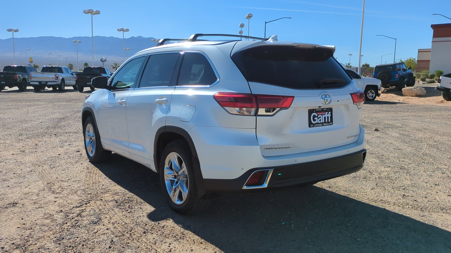 Used 2019 Toyota Highlander Limited image 5