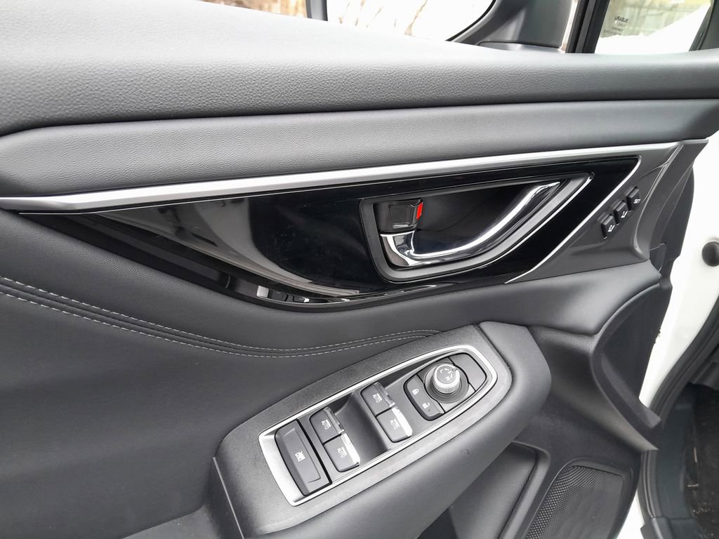 Certified 2025 Subaru Legacy Limited image 10