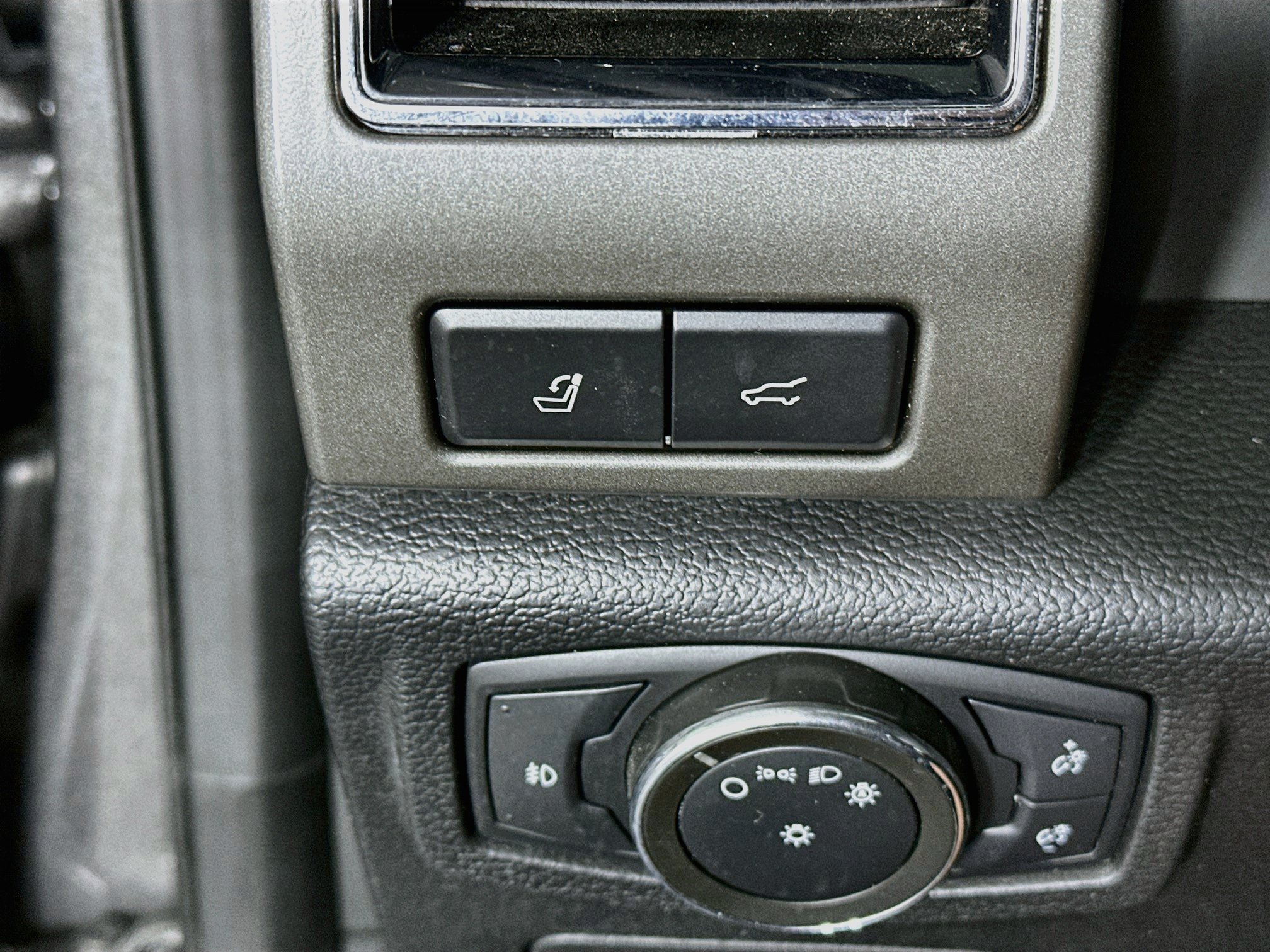Used 2021 Ford Expedition Max XLT RWD image 17