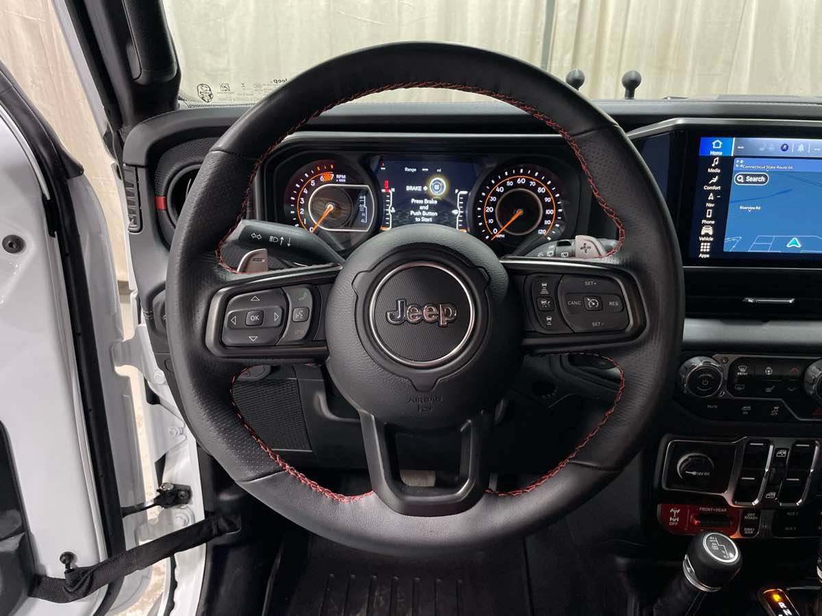 Used 2026 Jeep Wrangler Unlimited Rubicon 392 w/ Quick Order Package 27X Moab AWD/4WD image 11