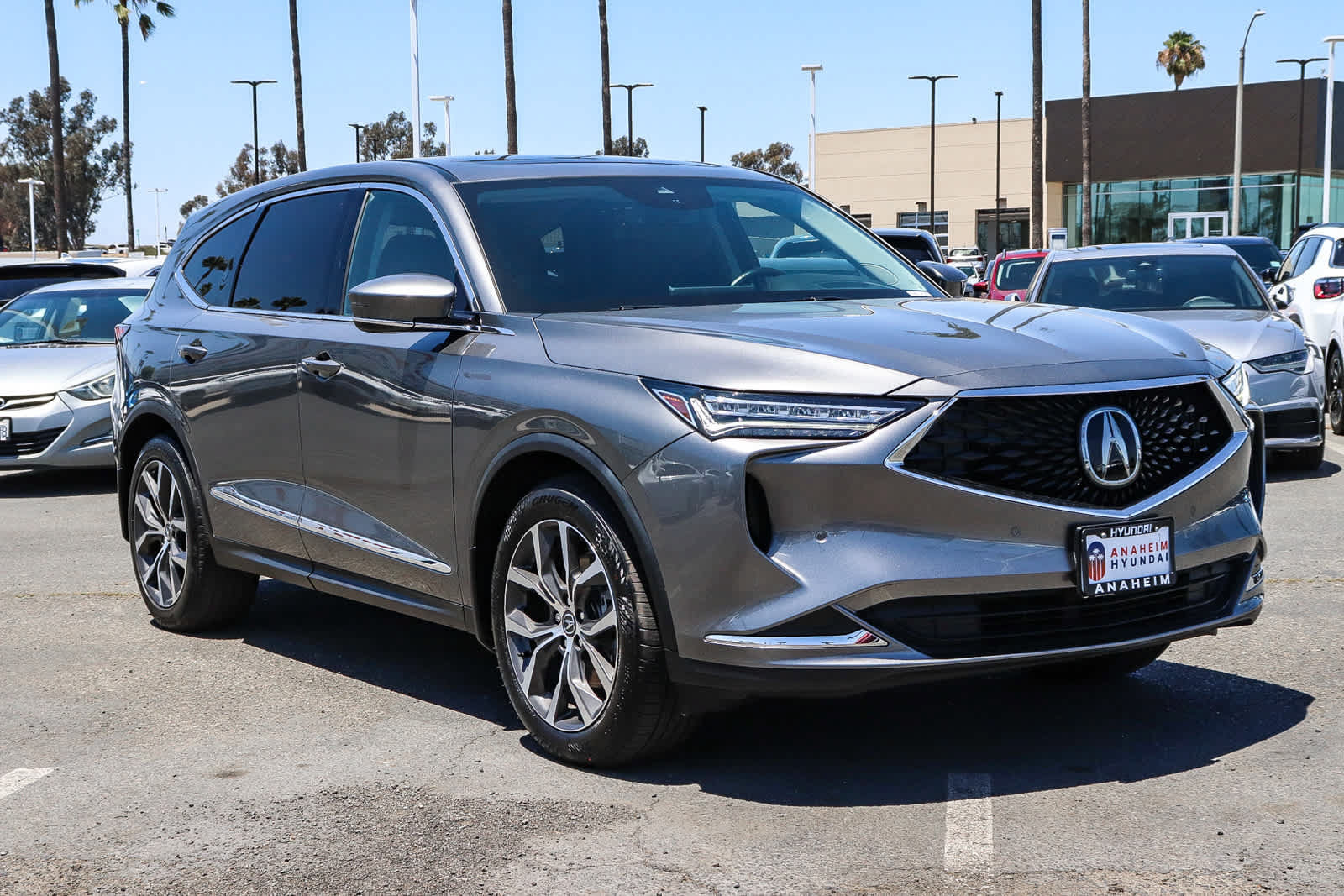 Used 2024 Acura MDX FWD w/ Technology Package image 3