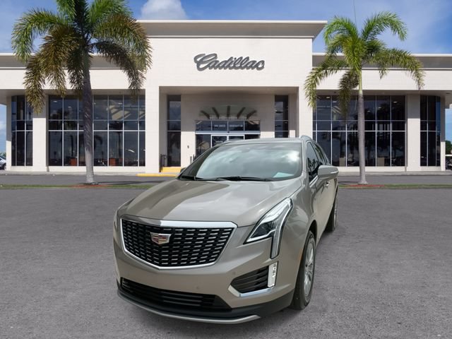Certified 2023 Cadillac XT5 Premium Luxury FWD image 5