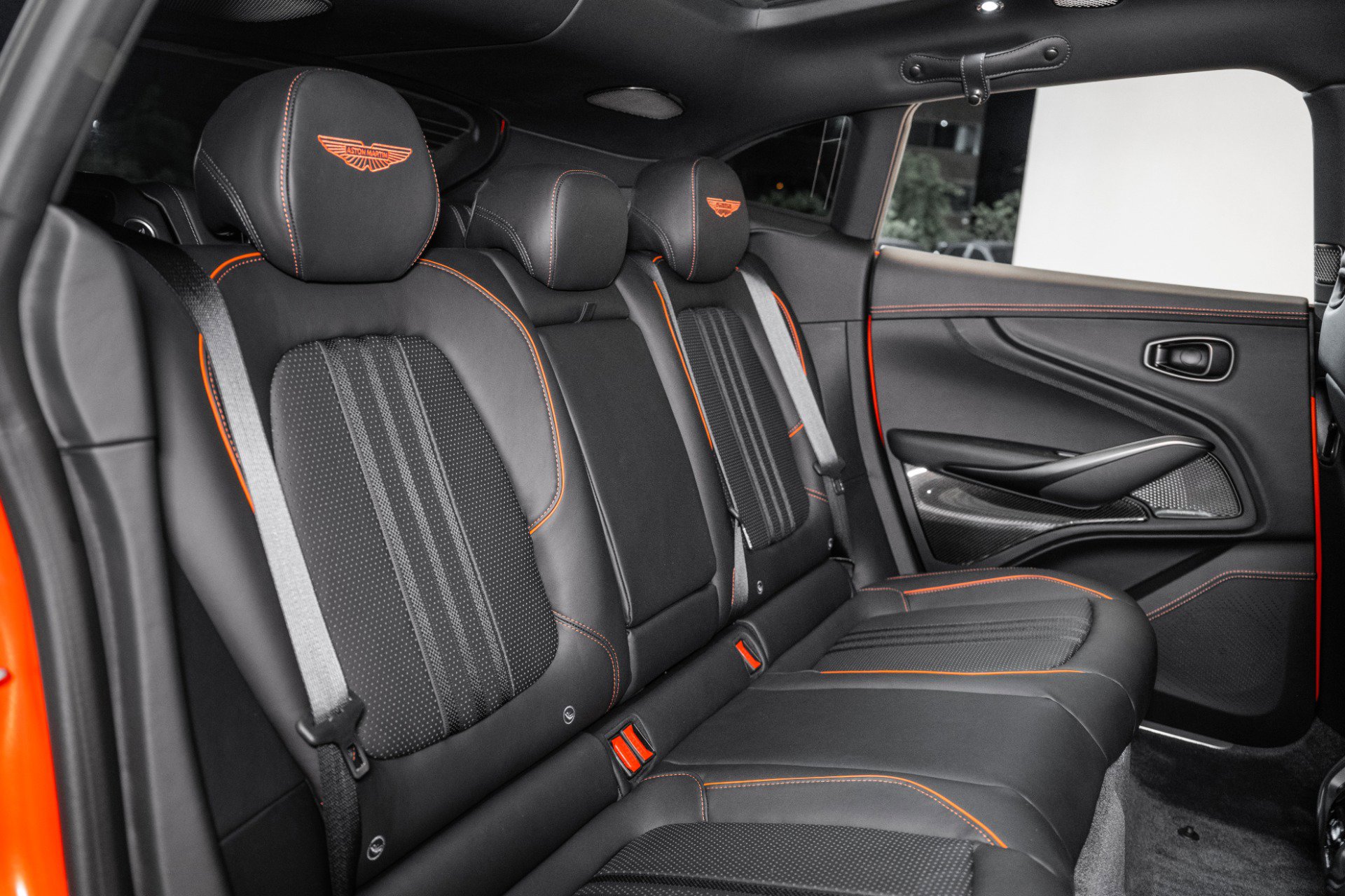 Used 2025 Aston Martin DBX 707 image 20