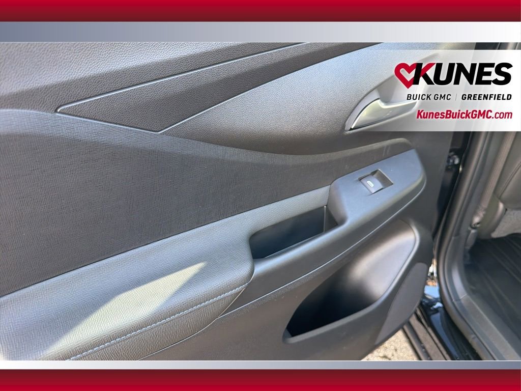 New 2026 Buick Envista Sport Touring image 43