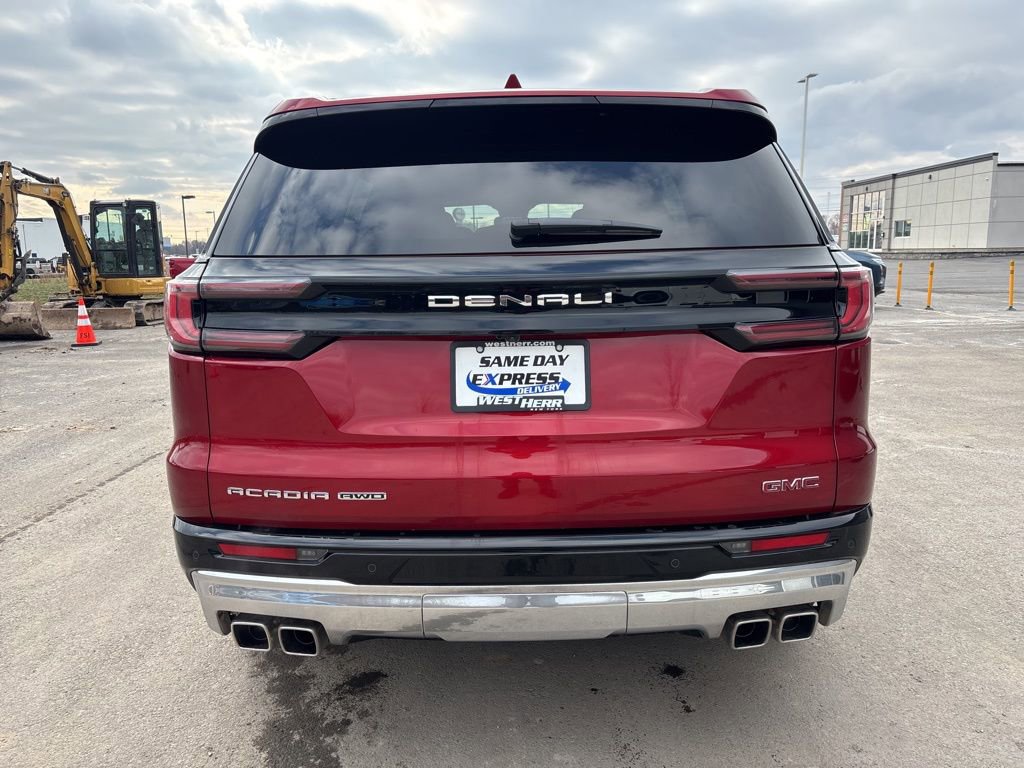 Used 2025 GMC Acadia Denali image 14