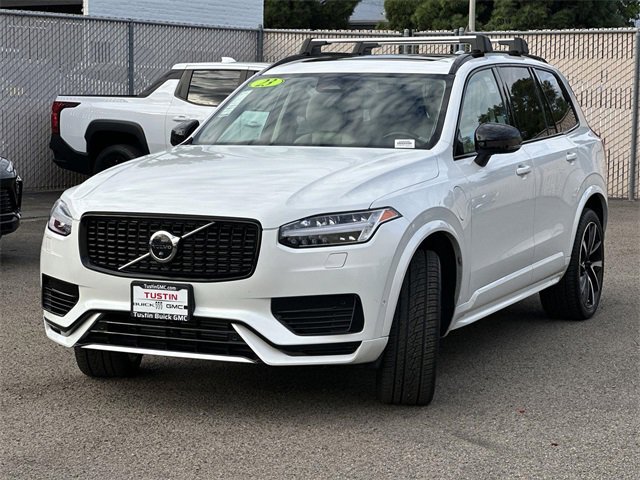 Used 2023 Volvo XC90 T8 Plus w/ Protection Package Premier image 8