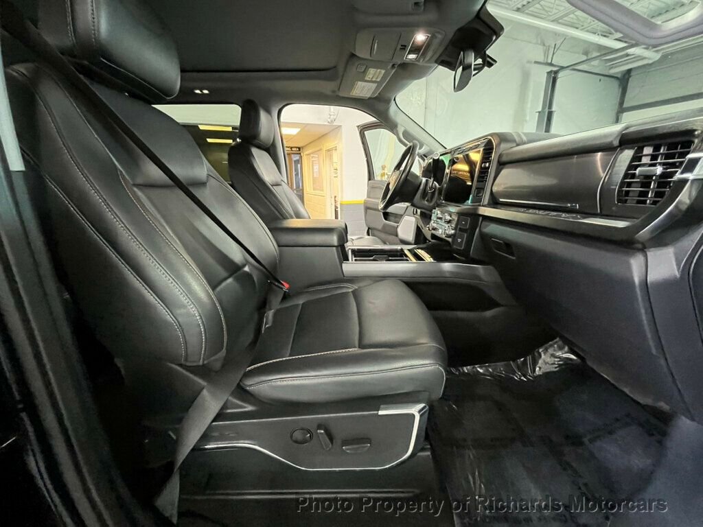 Used 2023 Ford F350 Lariat w/ FX4 Off-Road Package image 21