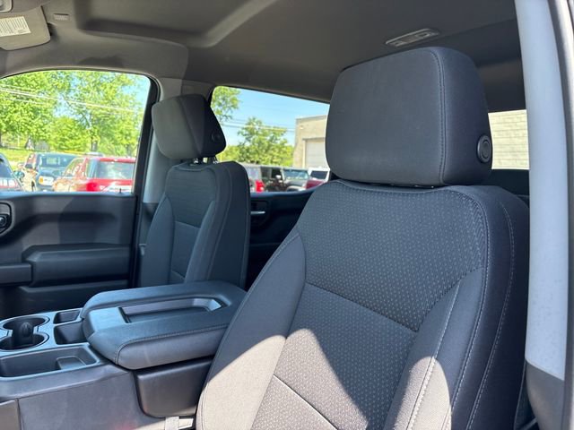 Used 2022 Chevrolet Silverado 1500 Custom Trail Boss w/ Safety Confidence Package AWD/4WD image 9