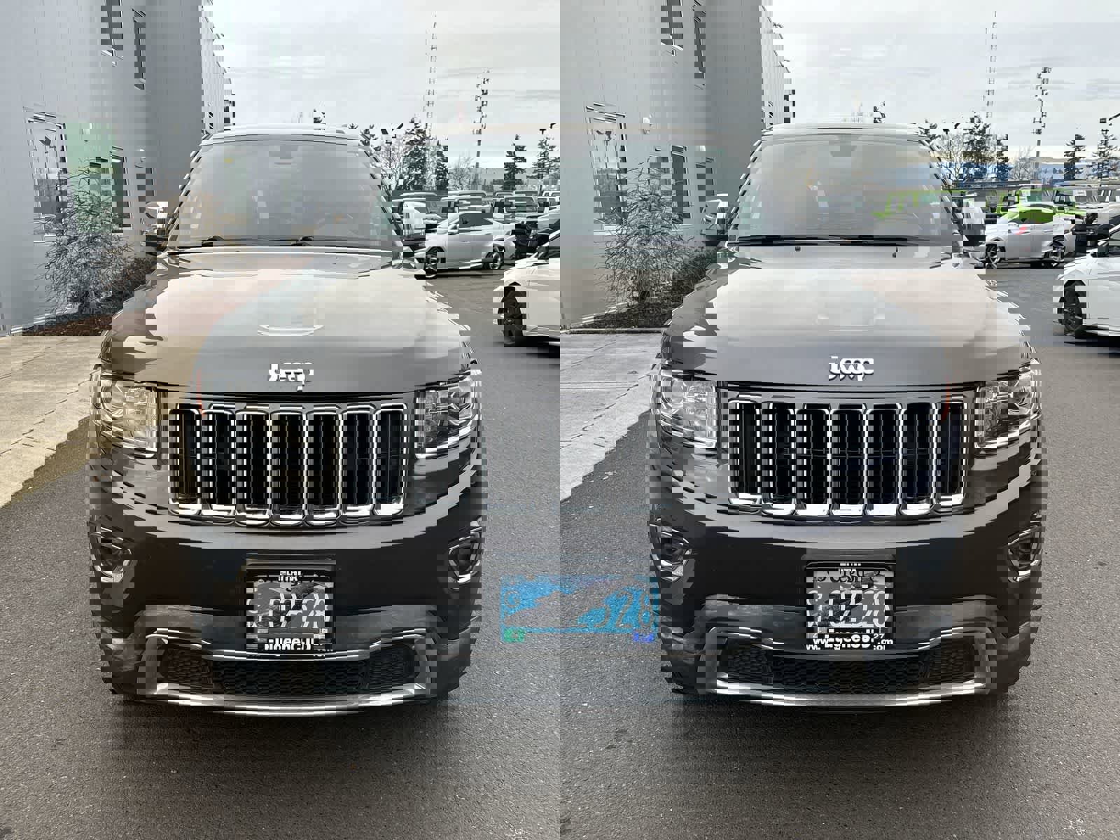 Used 2015 Jeep Grand Cherokee Limited w/ Trailer Tow Group IV image 5