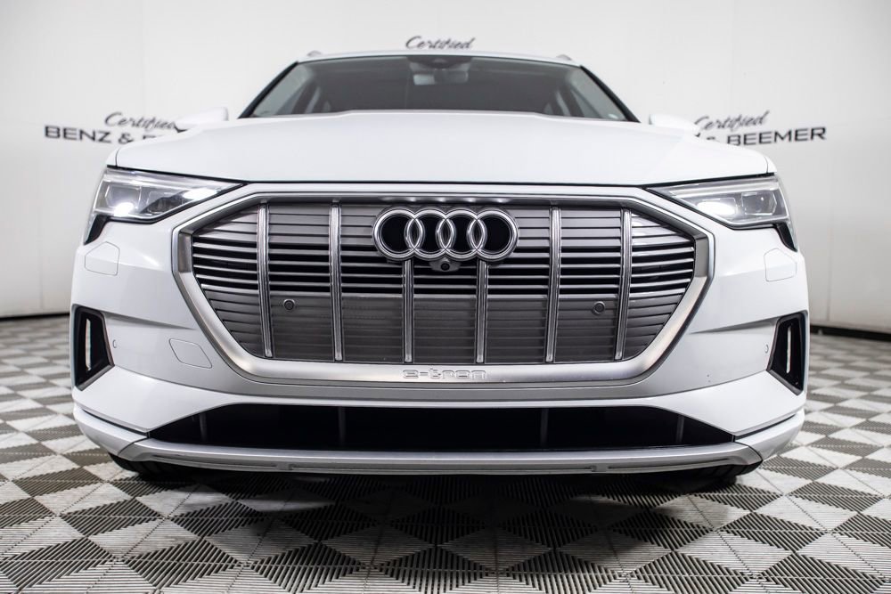 Used 2019 Audi e-tron Prestige AWD/4WD image 5