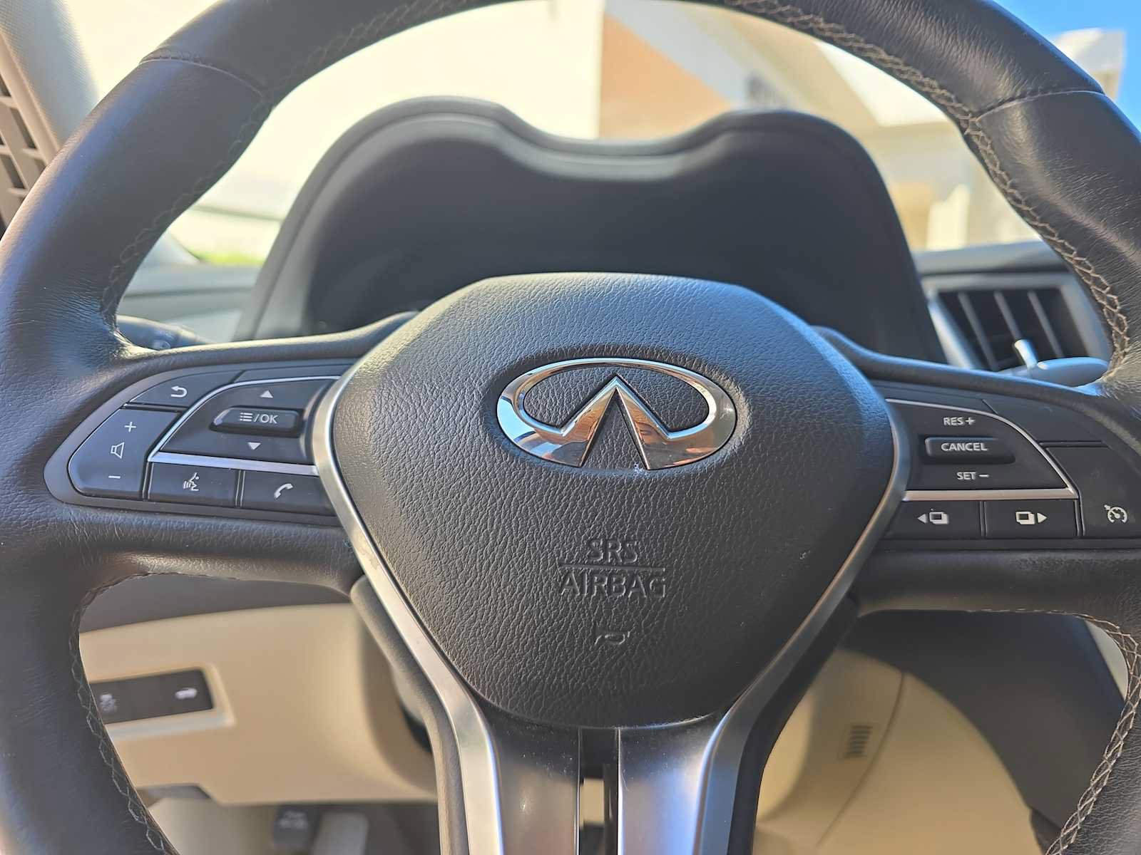 Used 2020 INFINITI Q50 Luxe w/ Essential Package (3.0T Luxe) AWD/4WD image 26