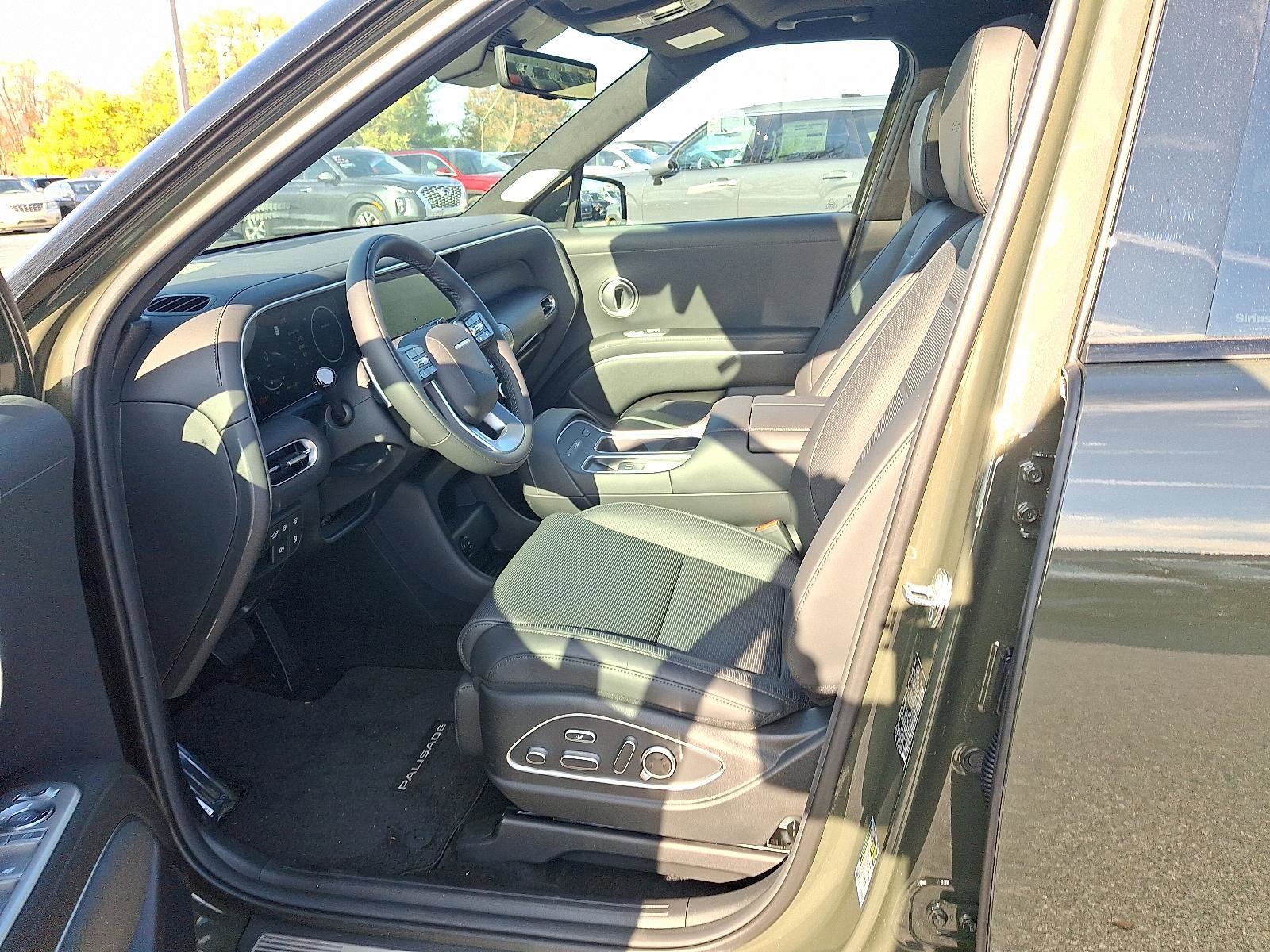 New 2026 Hyundai Palisade Calligraphy image 9