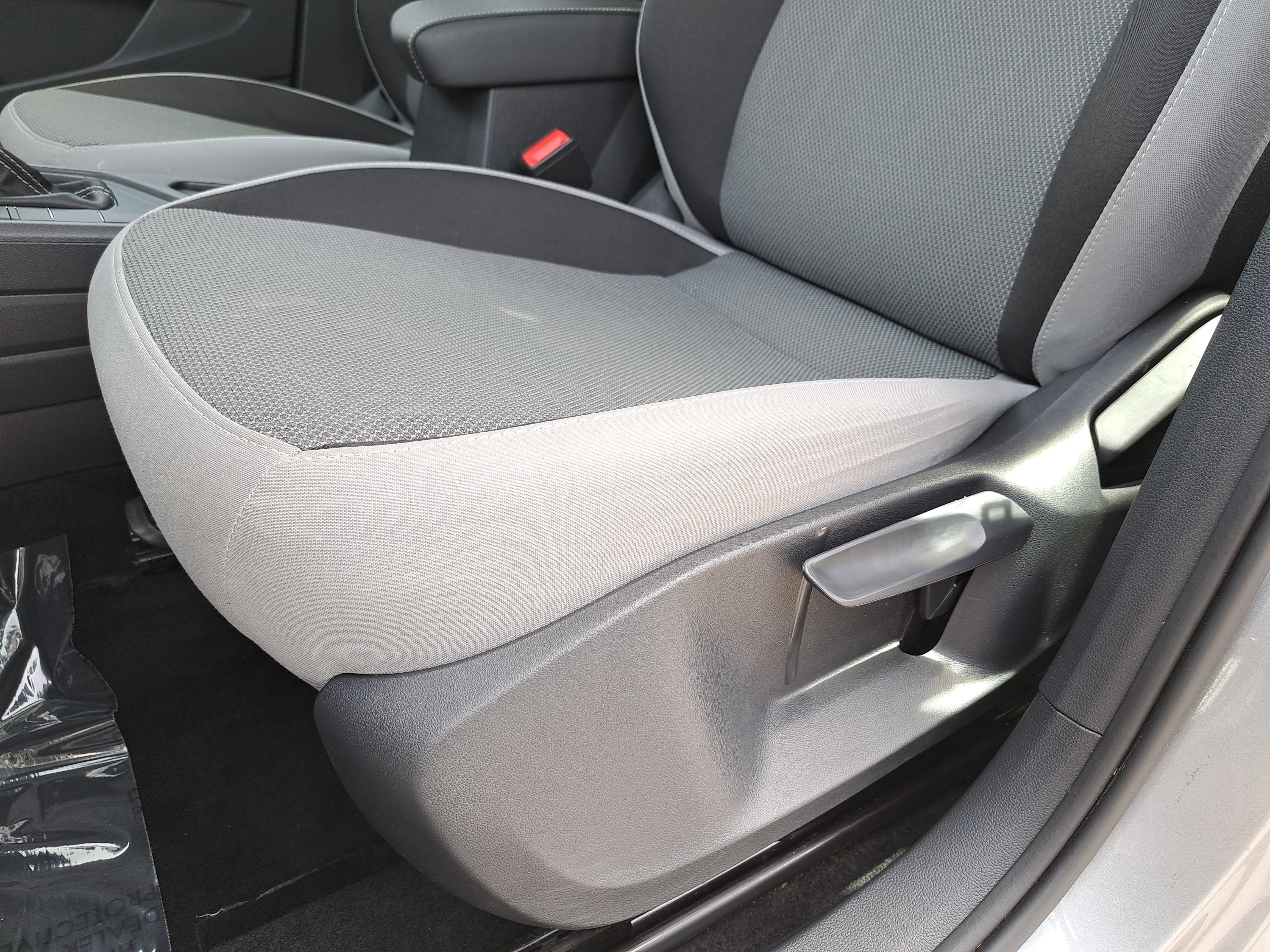 Certified 2024 Volkswagen Taos S FWD image 26