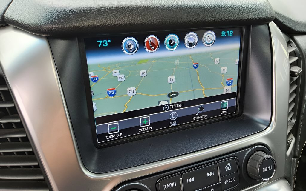 Used 2017 Chevrolet Tahoe Premier AWD/4WD image 11