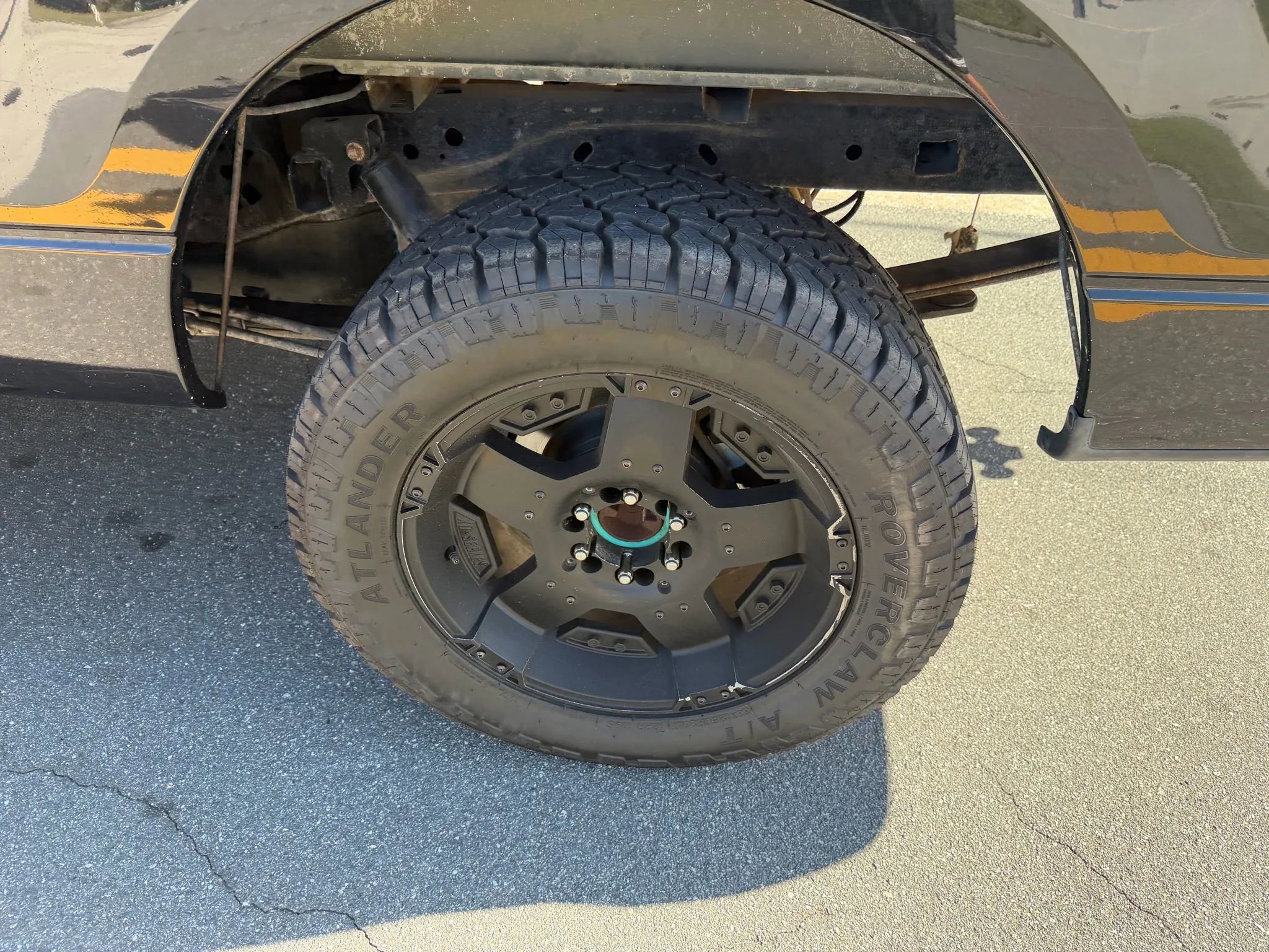 Used 2014 Ford F150 XLT w/ Equipment Group 302A Luxury image 9