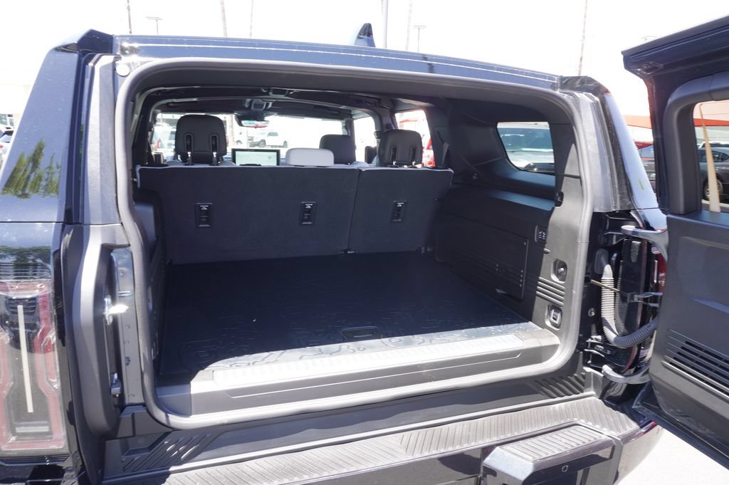 Certified 2025 GMC Hummer EV 3X AWD/4WD image 8