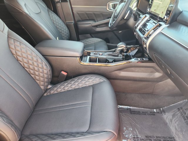 Certified 2023 Kia Sorento SX image 13