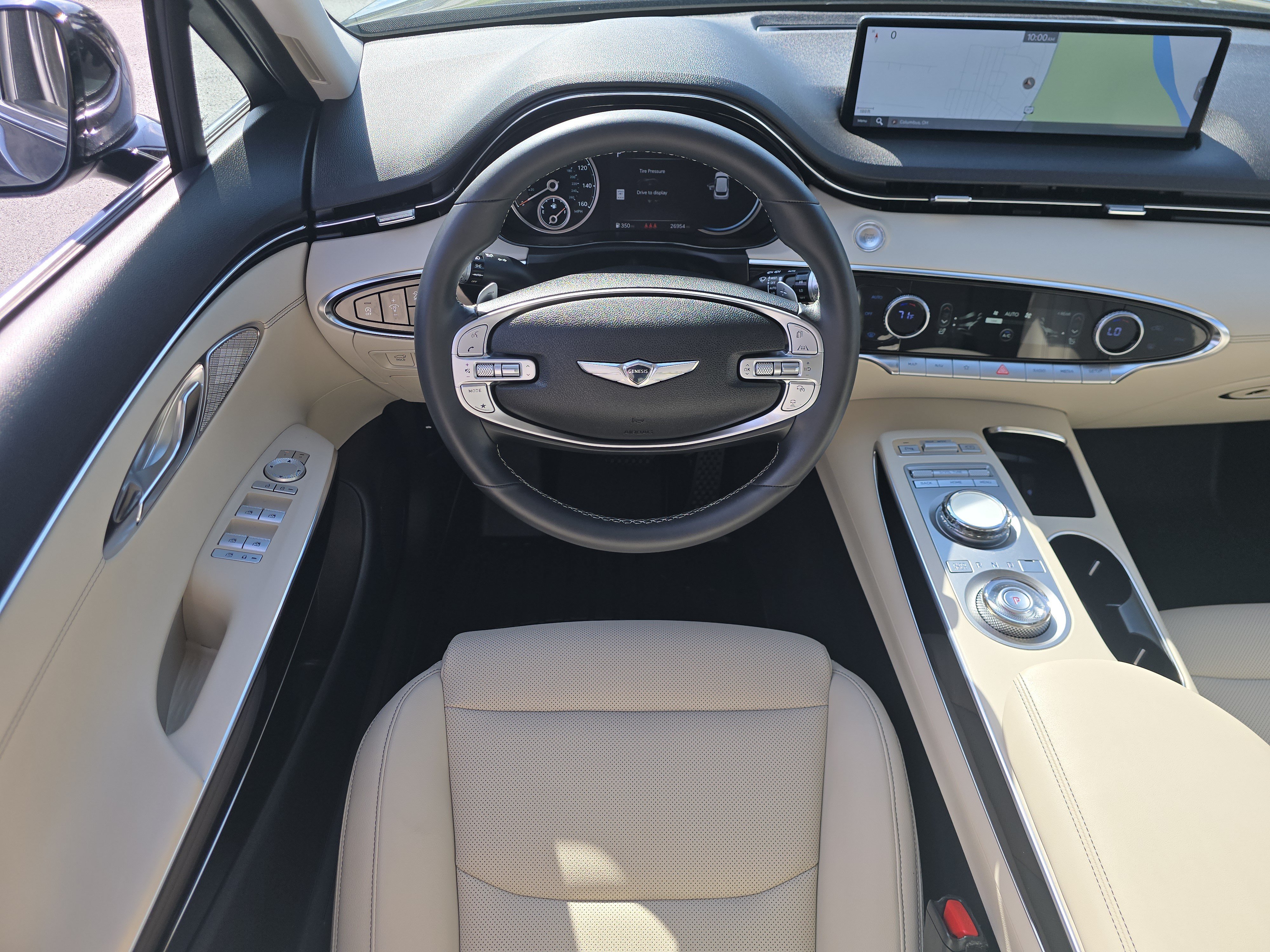 Used 2025 Genesis GV70 2.5T AWD/4WD image 22