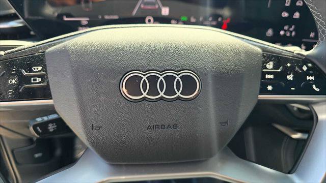 Used 2025 Audi Q5 Prestige AWD/4WD image 25