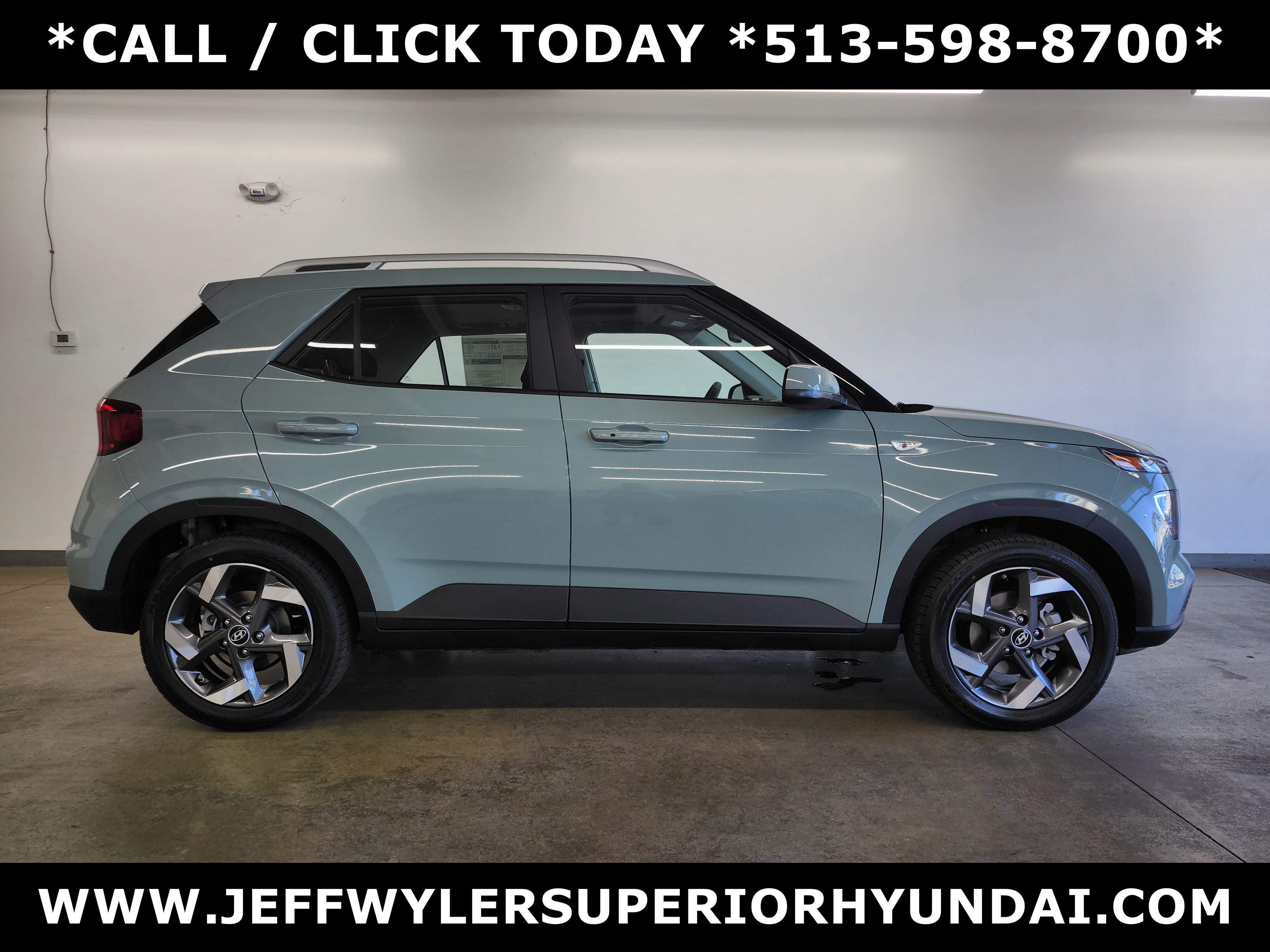 New 2026 Hyundai Venue SEL image 2