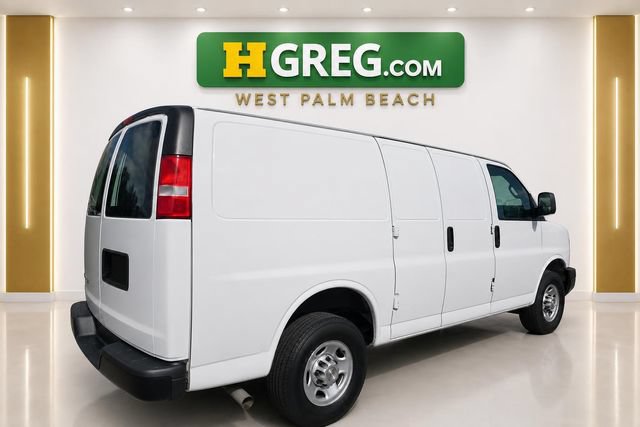 Used 2021 Chevrolet Express 2500 RWD image 6
