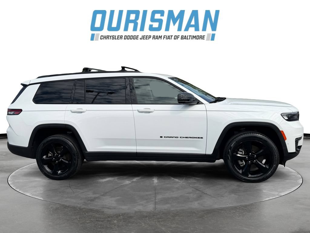 Used 2023 Jeep Grand Cherokee L Limited w/ Luxury Tech Group II AWD/4WD image 7