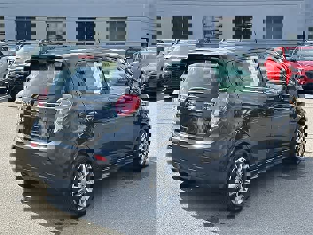 Used 2015 Chevrolet Spark LT image 28