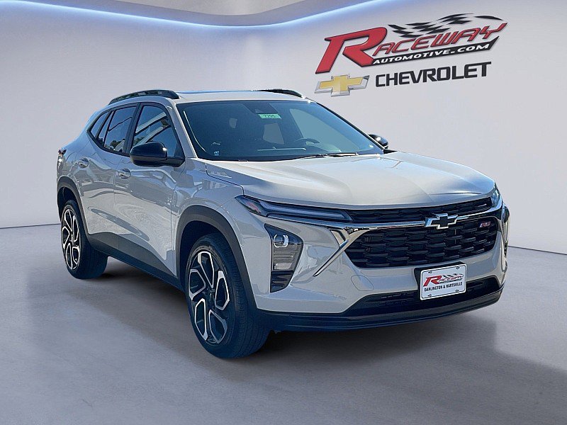 New 2026 Chevrolet Trax RS w/ Sunroof Package image 7