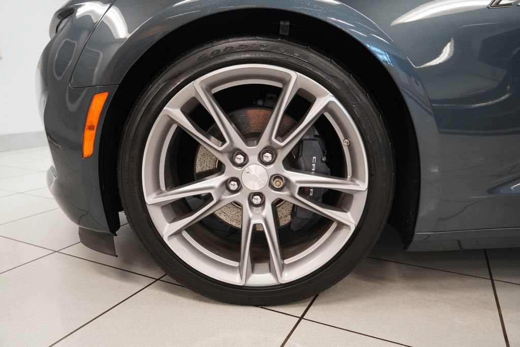 Used 2023 Chevrolet Camaro LT w/ Technology Package RWD image 15