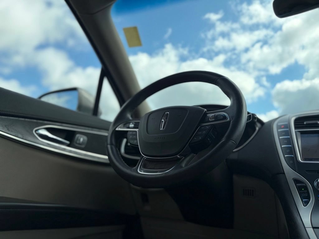 Used 2020 Lincoln Nautilus Reserve AWD/4WD image 42