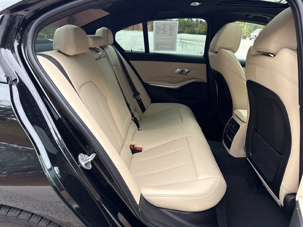 Used 2023 BMW 330i xDrive Sedan w/ Driving Assistance Package AWD/4WD image 30
