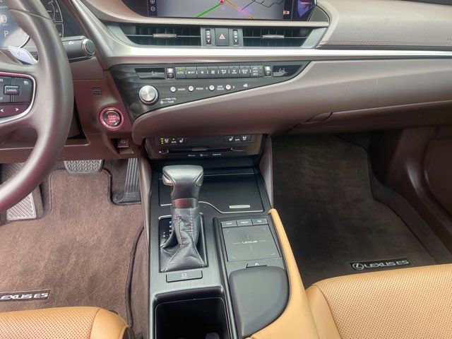 Used 2021 Lexus ES 350 Premium image 9