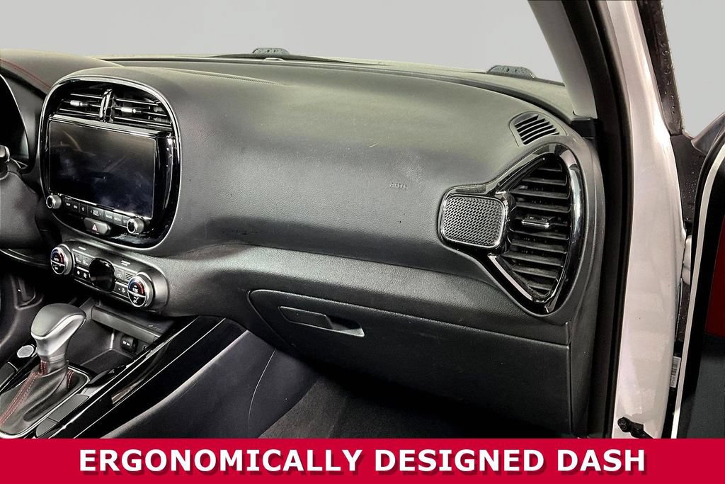 Used 2024 Kia Soul GT-Line FWD image 24
