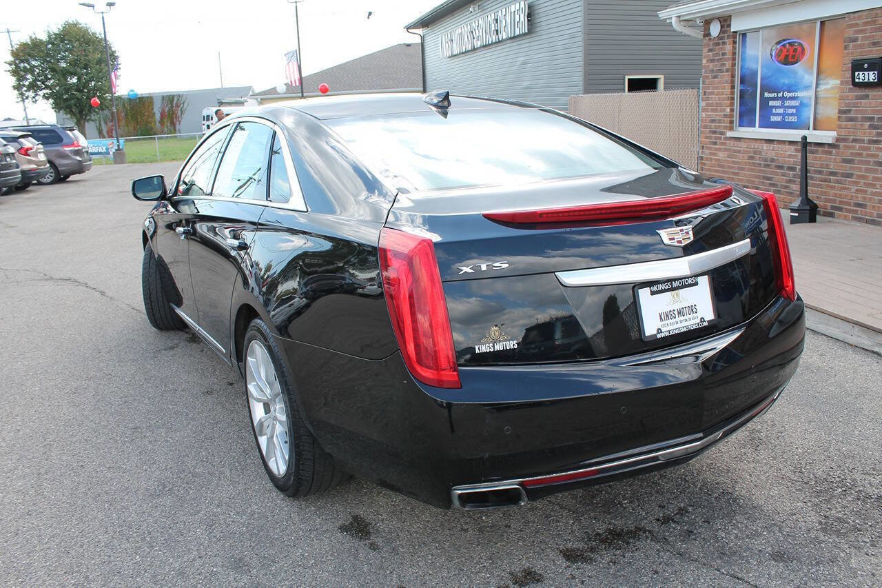 Used 2017 Cadillac XTS Luxury image 3