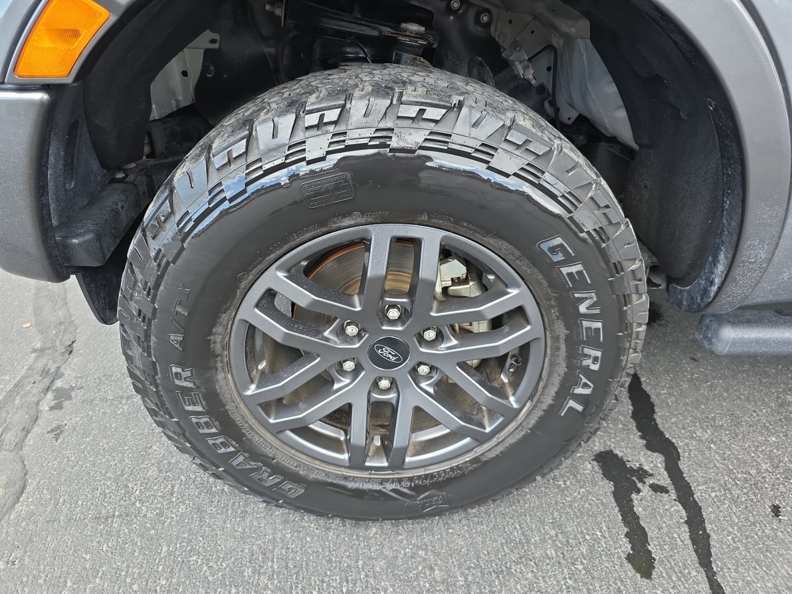 Used 2022 Ford Ranger Lariat w/ Tremor Off-Road Package AWD/4WD image 31