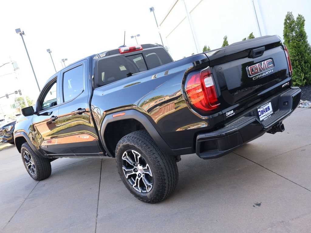 Certified 2024 GMC Canyon AT4 AWD/4WD image 3