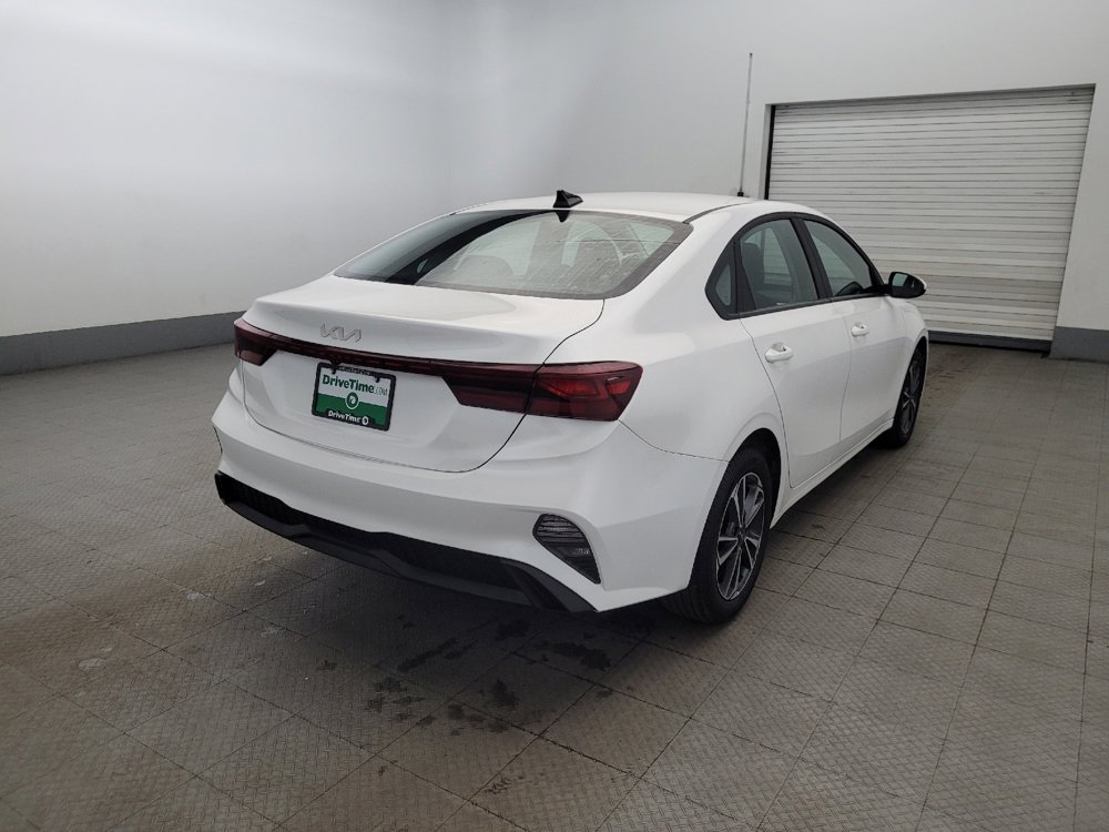 Used 2024 Kia Forte LXS image 9