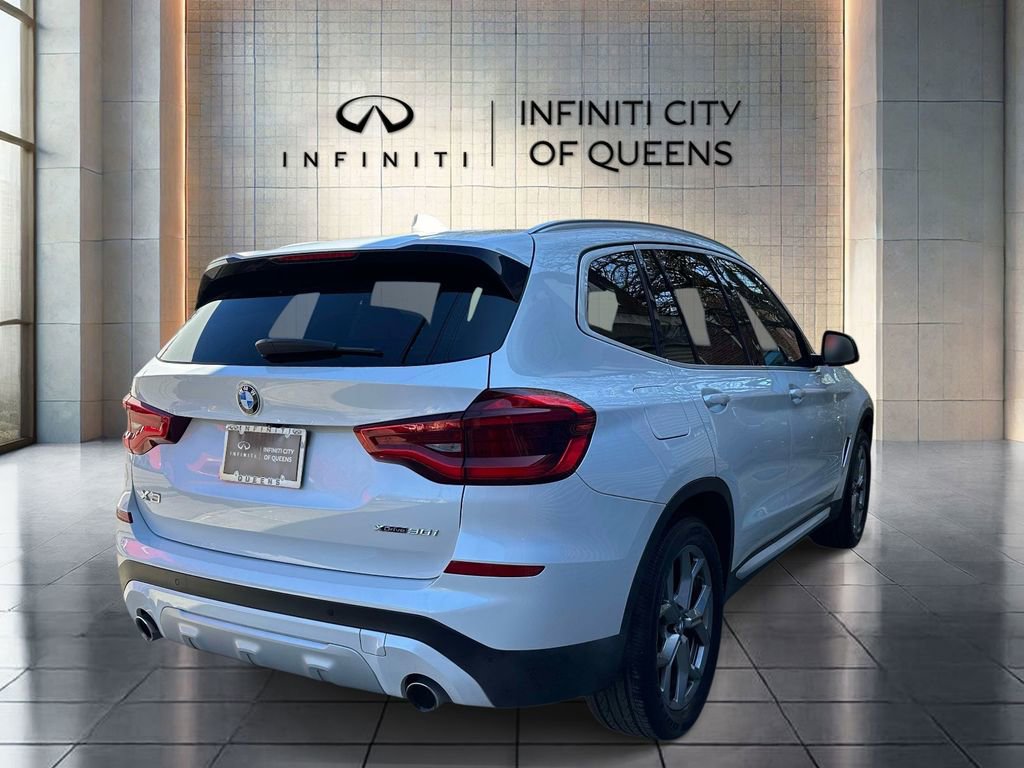 Used 2021 BMW X3 xDrive30i w/ Premium Package AWD/4WD image 2
