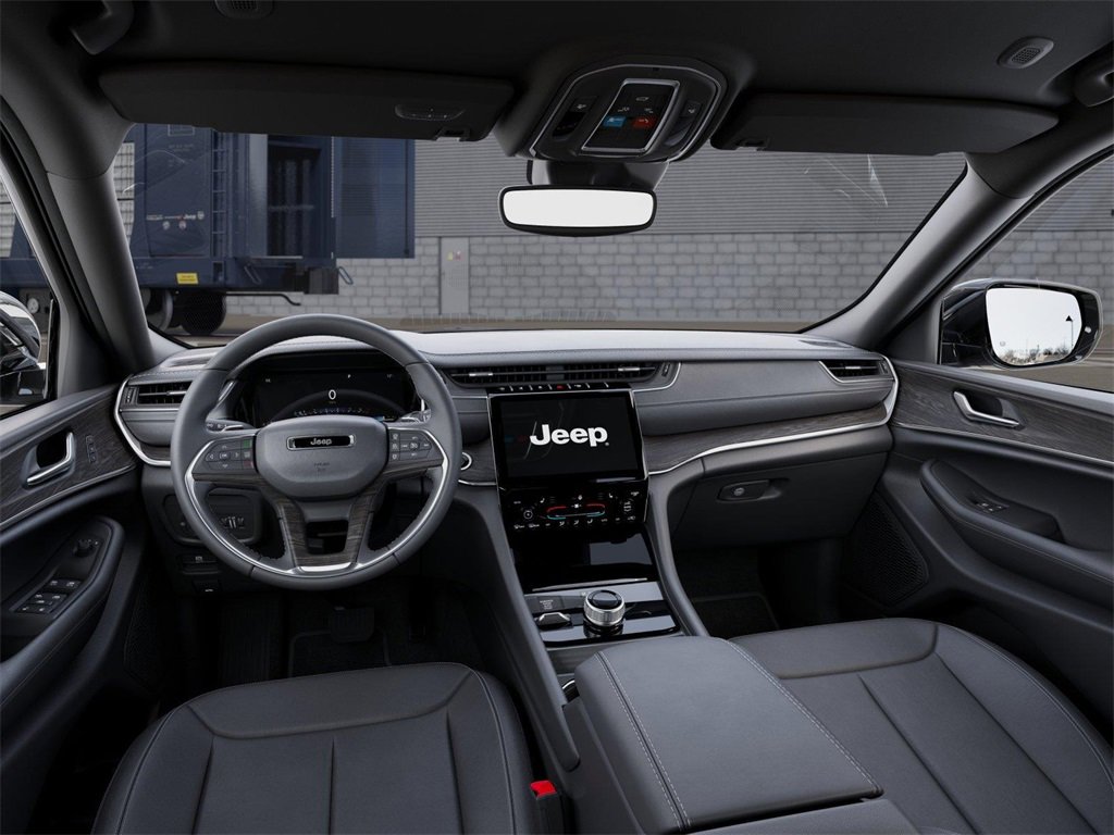 New 2025 Jeep Grand Cherokee L Limited image 14