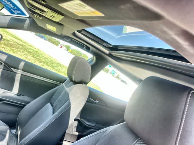 Certified 2018 Honda Civic EX image 32