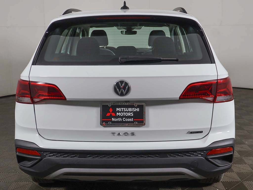 Used 2024 Volkswagen Taos S AWD/4WD image 11