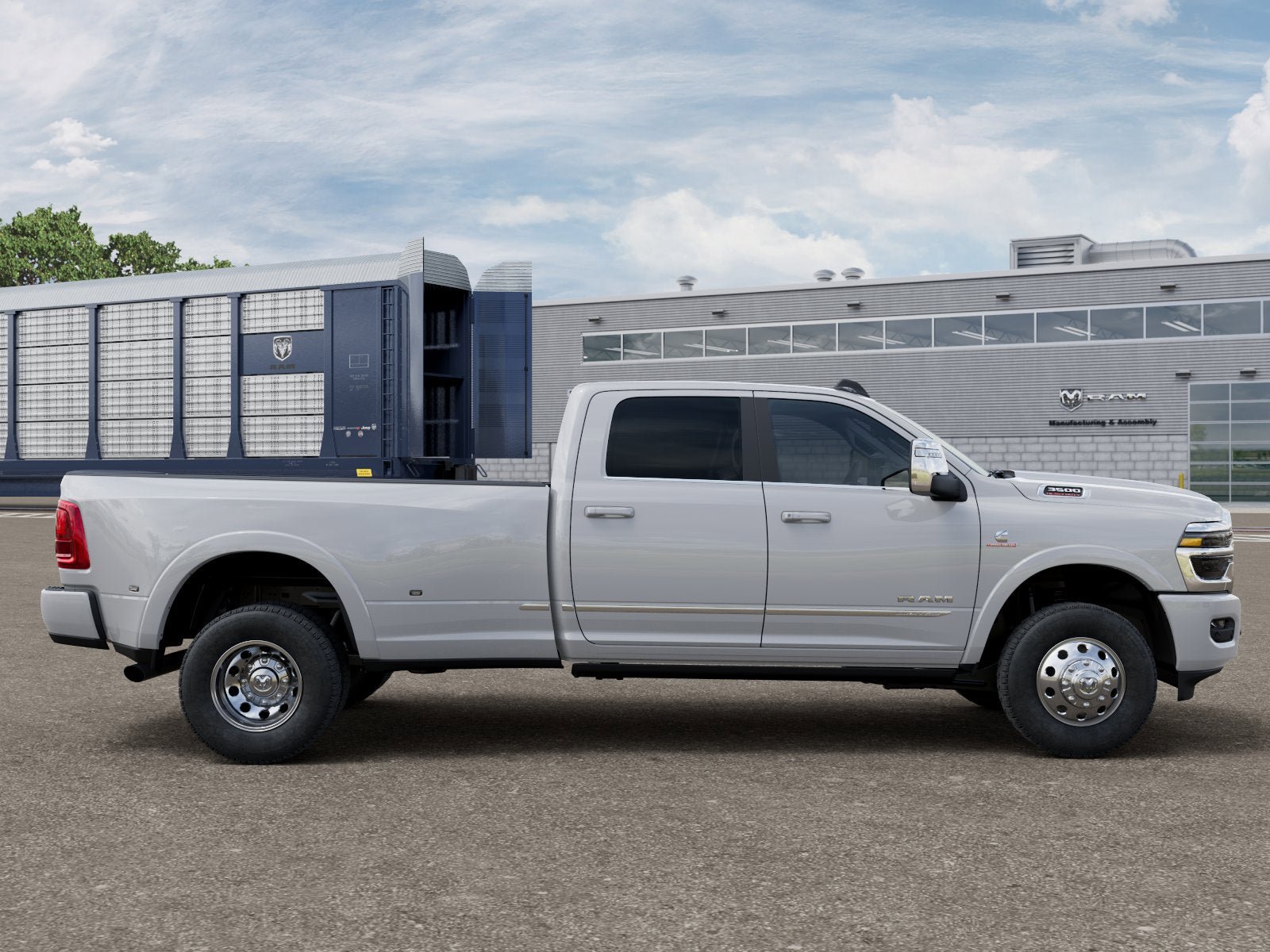 New 2026 RAM 3500 Limited AWD/4WD image 37