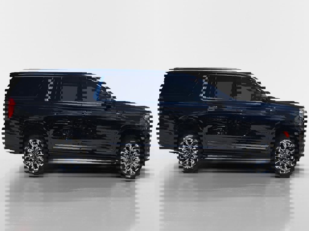 Used 2024 GMC Yukon XL Denali Ultimate image 2