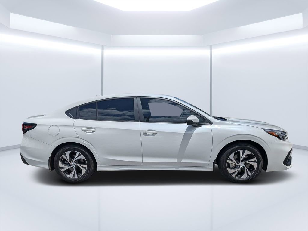 Certified 2025 Subaru Legacy Premium AWD/4WD image 2