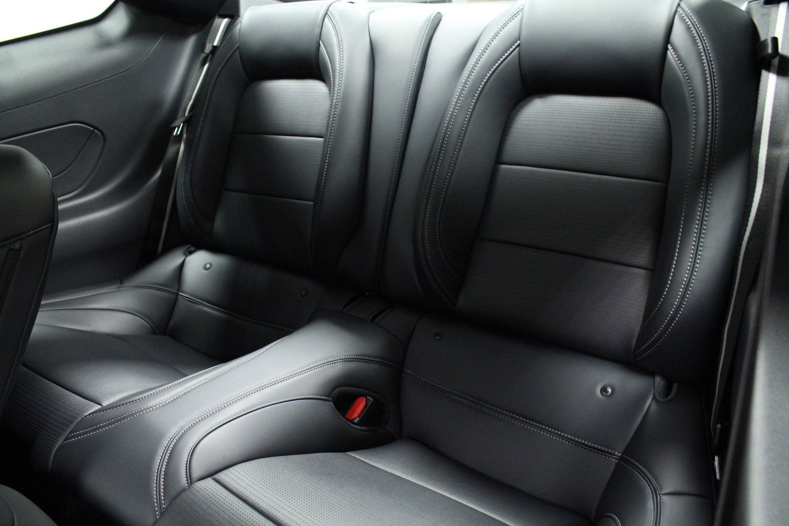 Used 2024 Ford Mustang GT Premium image 13