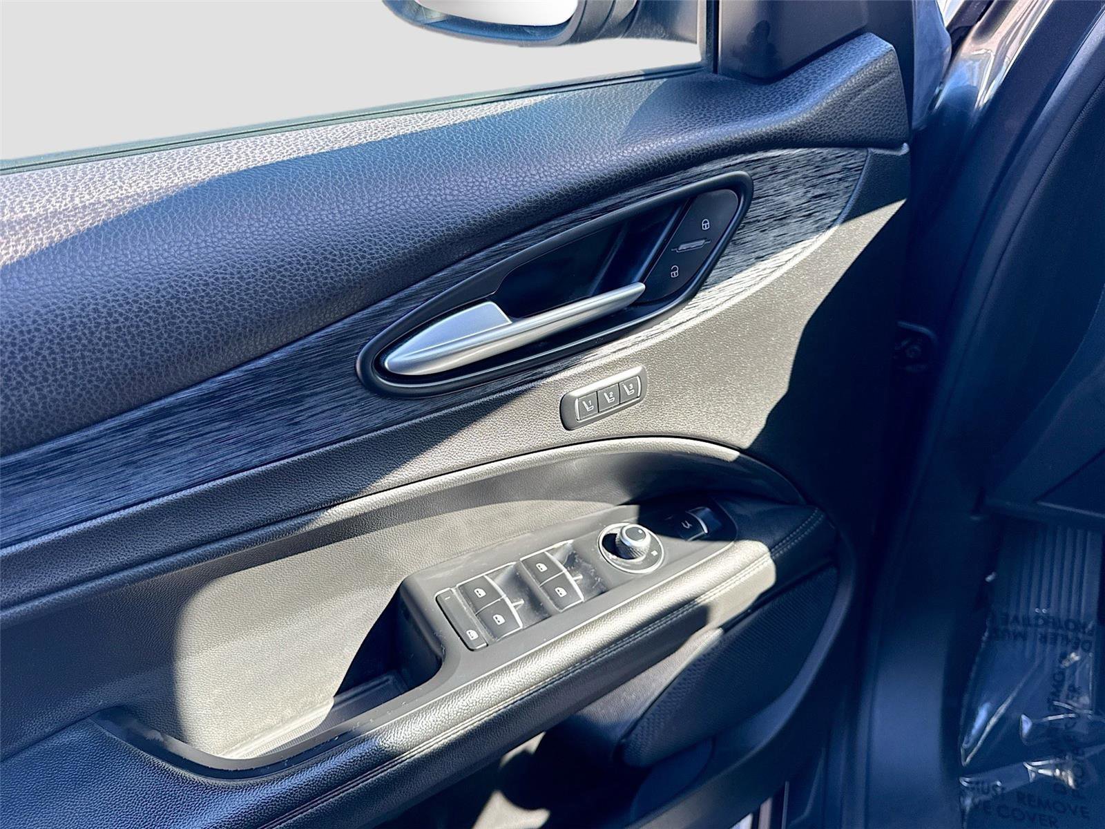 Used 2024 Alfa Romeo Stelvio Sprint image 16