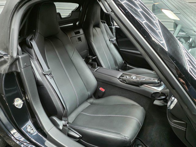 Used 2024 MAZDA MX-5 Miata Grand Touring w/ Weather Package RWD image 17